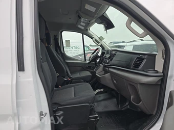 2025 Ford Transit 250 Cargo Van Low Roof 130.0" WB - miniatura 8