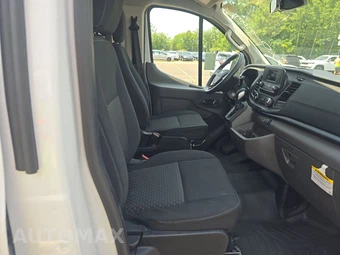 2025 Ford Transit 250 Cargo Van Low Roof 130.0" WB - miniatura 8