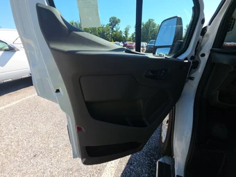 2025 Ford Transit 250 Cargo Van Low Roof 130.0" WB - miniatura 9