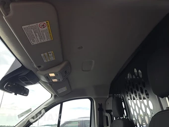 2025 Ford Transit 250 Cargo Van Low Roof 130.0" WB - miniatura 17