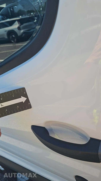 2025 Ford Transit 250 Cargo Van Low Roof 130.0" WB - miniatura 28