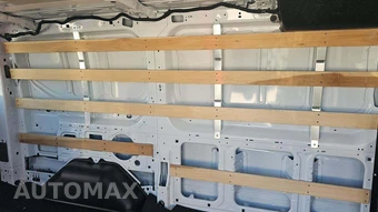 2025 Ford Transit 250 Cargo Van Low Roof 130.0" WB - miniatura 17