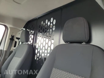 2025 Ford Transit 250 Cargo Van Low Roof 130.0" WB - miniatura 13