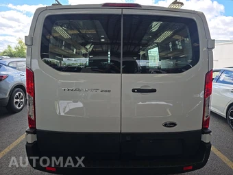 2025 Ford Transit 250 Cargo Van Low Roof 130.0" WB - miniatura 5