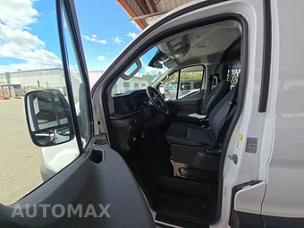 2025 Ford Transit 250 Cargo Van Low Roof 130.0" WB - miniatura 7