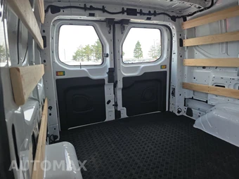 2025 Ford Transit 250 Cargo Van Low Roof 130.0" WB - miniatura 13