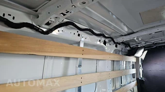 2025 Ford Transit 250 Cargo Van Low Roof 130.0" WB - miniatura 23
