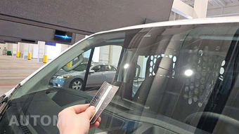 2025 Ford Transit 250 Cargo Van Low Roof 130.0" WB - miniatura 21