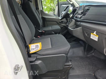 2025 Ford Transit 250 Cargo Van Low Roof 130.0" WB - miniatura 8