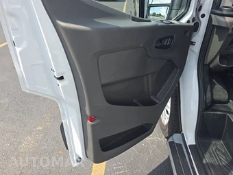 2025 Ford Transit 250 Cargo Van Low Roof 130.0" WB - miniatura 9