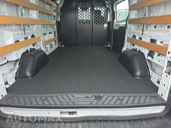 2025 Ford Transit 250 Cargo Van Low Roof 130.0" WB - miniatura 16