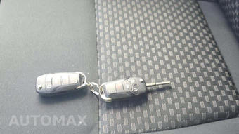 2025 Ford Transit 250 Cargo Van Low Roof 130.0" WB - miniatura 17