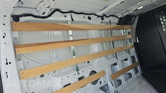 2025 Ford Transit 250 Cargo Van Low Roof 130.0" WB - miniatura 23