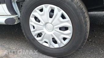 2025 Ford Transit 250 Cargo Van Low Roof 130.0" WB - miniatura 22