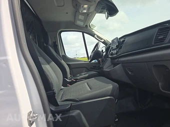 2025 Ford Transit 250 Cargo Van Low Roof 130.0" WB - miniatura 8