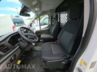 2025 Ford Transit 250 Cargo Van Low Roof 130.0" WB - miniatura 7