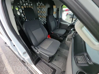 2025 Ford Transit 250 Cargo Van Low Roof 130.0" WB - miniatura 8