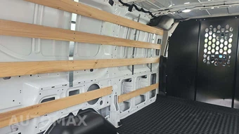 2025 Ford Transit 250 Cargo Van Low Roof 130.0" WB - miniatura 19