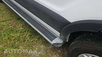 2025 Ford Transit 250 Cargo Van Low Roof 130.0" WB - miniatura 22