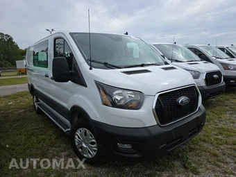 2025 Ford Transit 250 Cargo Van Low Roof 130.0" WB - miniatura 3