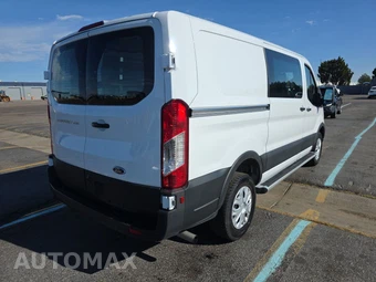 2025 Ford Transit 250 Cargo Van Low Roof 130.0" WB - miniatura 4
