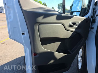 2025 Ford Transit 250 Cargo Van Low Roof 130.0" WB - miniatura 9