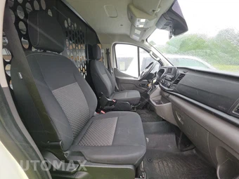 2025 Ford Transit 250 Cargo Van Low Roof 130.0" WB - miniatura 8