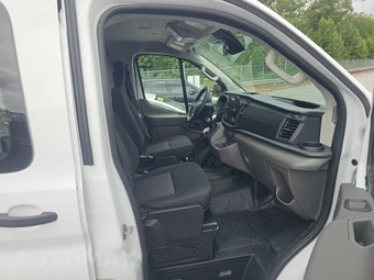 2025 Ford Transit 250 Cargo Van Low Roof 130.0" WB - miniatura 8