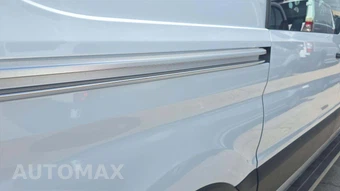 2025 Ford Transit 250 Cargo Van Low Roof 130.0" WB - miniatura 19