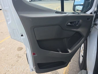 2025 Ford Transit 250 Cargo Van Low Roof 130.0" WB - miniatura 9