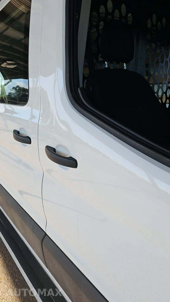 2025 Ford Transit 250 Cargo Van Low Roof 130.0" WB - miniatura 23