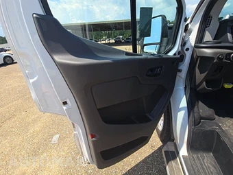 2025 Ford Transit 250 Cargo Van Low Roof 130.0" WB - miniatura 9
