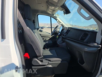 2025 Ford Transit 250 Cargo Van Low Roof 130.0" WB - miniatura 8