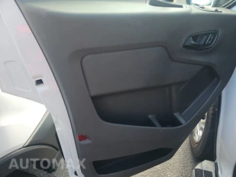 2025 Ford Transit 250 Cargo Van Low Roof 130.0" WB - miniatura 9