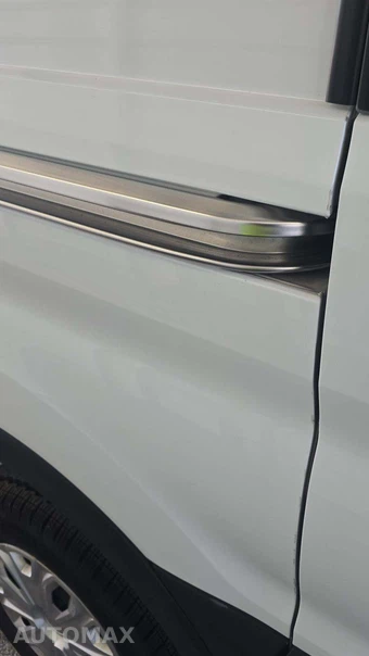 2025 Ford Transit 250 Cargo Van Low Roof 130.0" WB - miniatura 20