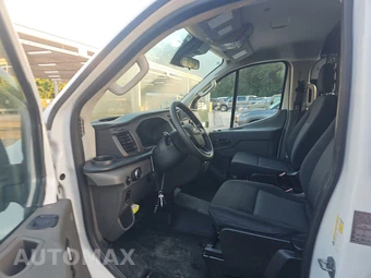 2025 Ford Transit 250 Cargo Van Low Roof 130.0" WB - miniatura 7