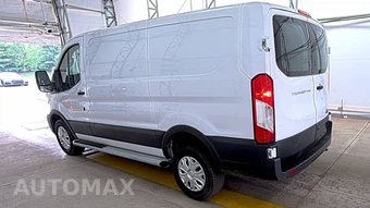 2025 Ford Transit 250 Cargo Van Low Roof 130.0" WB - miniatura 6