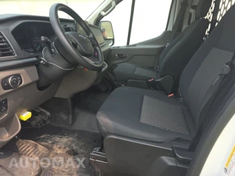 2025 Ford Transit 250 Cargo Van Low Roof 130.0" WB - miniatura 7
