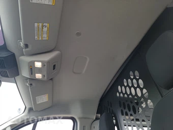 2025 Ford Transit 250 Cargo Van Low Roof 130.0" WB - miniatura 17