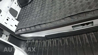 2025 Ford Transit 250 Cargo Van Low Roof 130.0" WB - miniatura 22