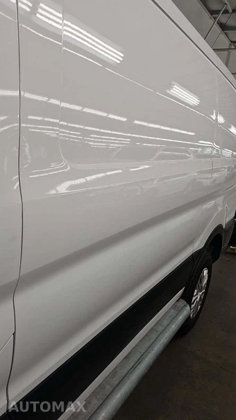 2025 Ford Transit 250 Cargo Van Low Roof 130.0" WB - miniatura 35