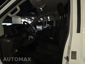 2025 Ford Transit 250 Cargo Van Low Roof 130.0" WB - miniatura 7
