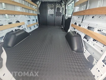 2025 Ford Transit 250 Cargo Van Low Roof 130.0" WB - miniatura 15