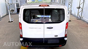 2025 Ford Transit 250 Cargo Van Low Roof 130.0" WB - miniatura 5