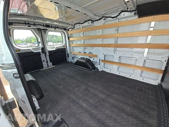 2025 Ford Transit 250 Cargo Van Low Roof 130.0" WB - miniatura 13