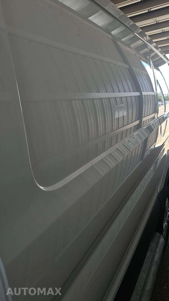 2025 Ford Transit 250 Cargo Van Low Roof 130.0" WB - miniatura 21