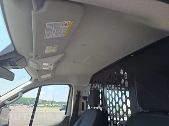 2025 Ford Transit 250 Cargo Van Low Roof 130.0" WB - miniatura 17