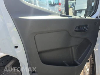 2025 Ford Transit 250 Cargo Van Low Roof 130.0" WB - miniatura 9