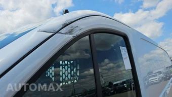 2025 Ford Transit 250 Cargo Van Low Roof 130.0" WB - miniatura 18