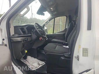 2025 Ford Transit 250 Cargo Van Low Roof 130.0" WB - miniatura 7